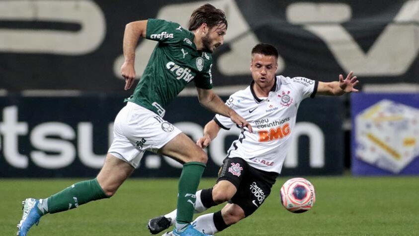 A partida ficou marcada por ser o primeiro confronto das equipes desde o começo da pandemia. No duelo, Weverton cometeu falha, Gil marcou e o Corinthians venceu com um placar magro.