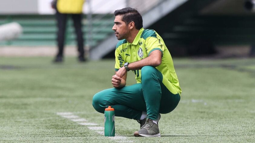 Abel Ferreira na área técnica.