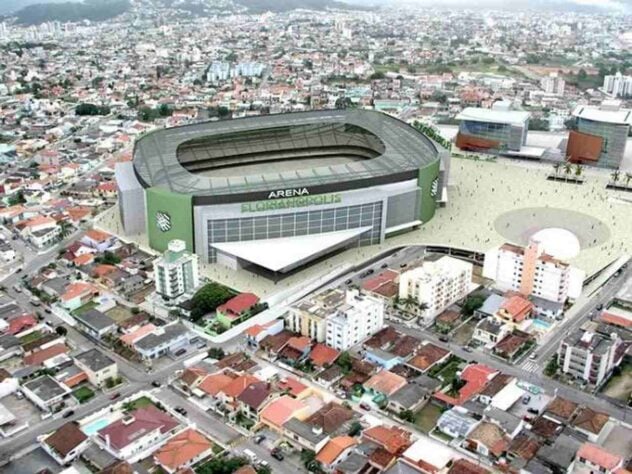 Em 2009, o projeto da Arena Florianópolis, do Figueirense, foi divulgado. O clube já tinha parceiros para construir o estádio, que teria capacidade para 42.473 pessoas.