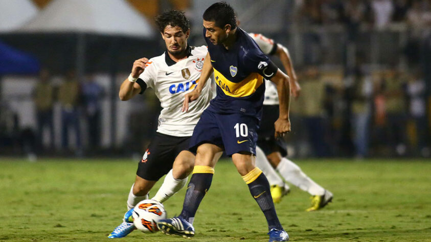 Corinthians 1 x 1 Boca Juniors (Libertadores - 2013) - Estádio: Pacaembu - Gols: Paulinho (Corinthians) e Riquelme (Boca Juniors)