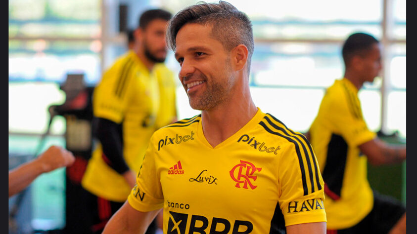 Diego Ribas: meia - Flamengo - 37 anos - contrato até dezembro de 2022 - valor de mercado: 800 mil euros (R$ 4,1 milhões)