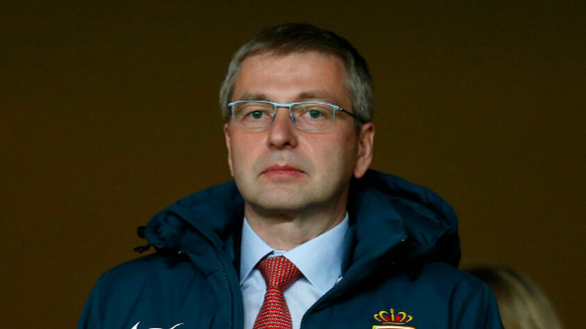 Dmitry Rybolovlev adquiriu 66% do Monaco em 2011. O empresário também é propietário do clube belga Cercle Brugge.