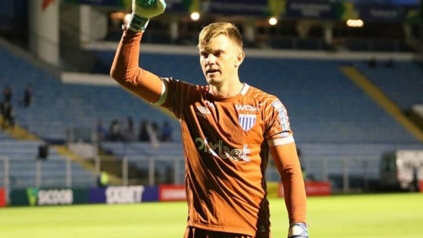 FECHADO - Douglas Friedrich rescindiu seu vínculo com o Avaí por conta da transferência rumo ao futebol da Arábia Saudita. Mais precisamente, para a equipe do Al-Khaleej.