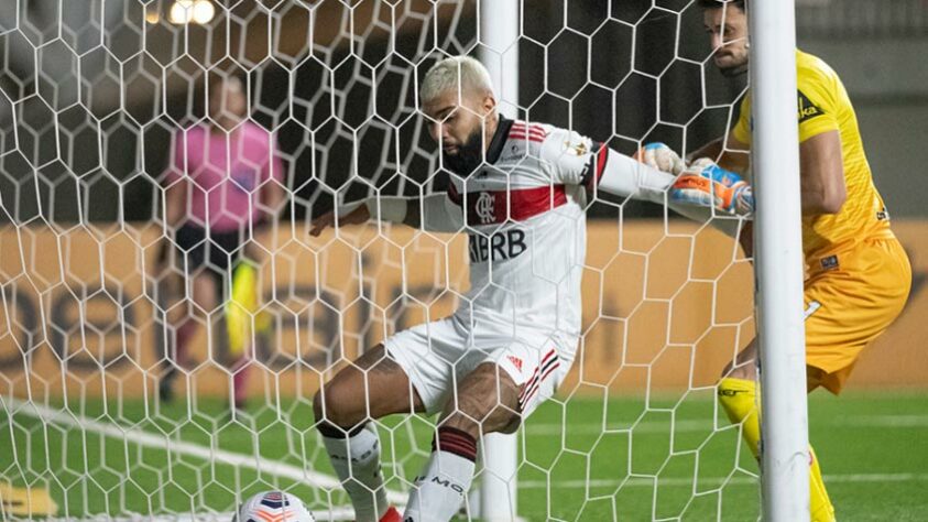 11/5/21 - Unión La Calera 2x2 Flamengo, no Estádio Nicolás Chahuán Nazar, em La Calera, no Chile (fase de grupos da Libertadores de 2021).