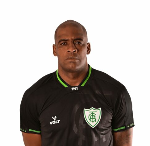 JAILSON - América-MG (C$ 6,60) Um dos líderes em defesas no campeonato, não negativou no Brasileirão mesmo com apenas um SG em cinco rodadas. Assim, torna-se boa opção diante do Coritiba como visitante.