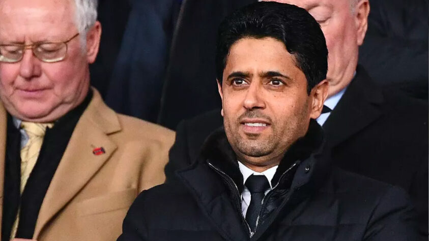 Nasser Al-Khelaifi é o CEO da Qatar Sports Investments, um fundo de investimentos do Qatar, e é dono do PSG.