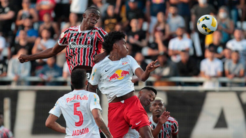 Red Bull Bragantino - O time praticamente não teve bons momentos. Quase parecia que faria um segundo tempo melhor, mas acabou sofrendo outro gol e desandou. O coletivo não foi bom.