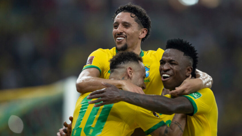 O Brasil tem a segunda seleção mais valiosa entre os 32 países participantes da Copa do Mundo no Qatar. O levantamento de valor de mercado é da Pluri Consultoria, com exclusividade ao LANCE!. Confira, a seguir, o ranking completo.