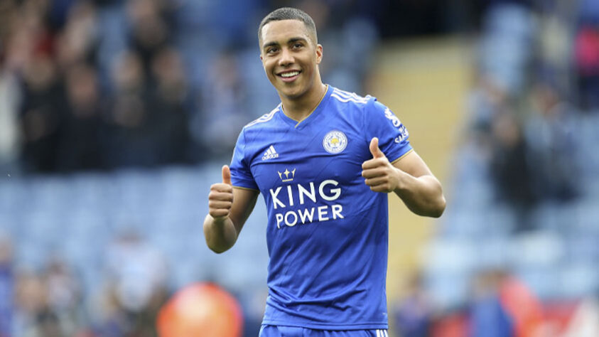 ESQUENTOU - O belga Tielemans é um dos principais alvos do Arsenal para arrumar o meio-campo, segundo a CBS e o The Sun.