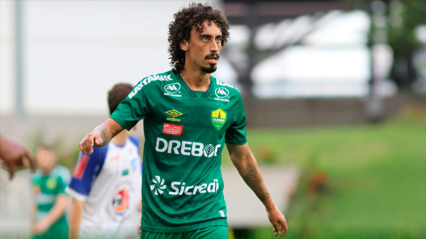 FECHADO - Valdivia, meio-campista do Cuiabá, estendeu seu contrato com o clube mato-grossense. O Dourado confirmou que o novo vínculo do jogador vai até o final da série A do Campeonato Brasileiro.