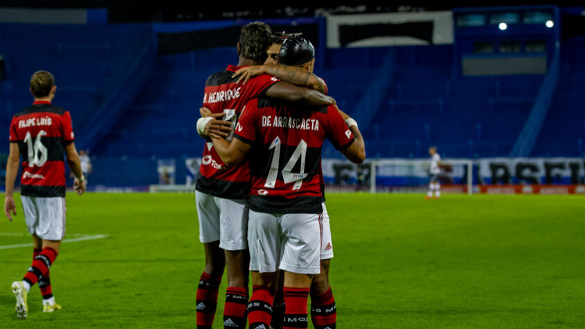 11° lugar - Flamengo: R$ 428,2 milhões de dívida total em 2021 / dívida total em 2020 era de R$ 748,9 milhões / variação de -43% de 2020 para 2021