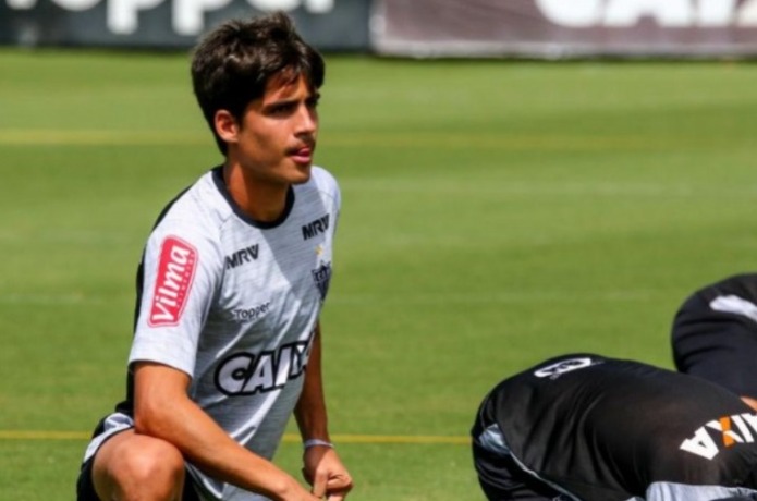 Gustavo Blanco (27 anos) - Volante - Time: Vitória (Série C) - Apareceu muito bem no Atlético-MG e sua carreira foi comprometida por uma lesão grave.