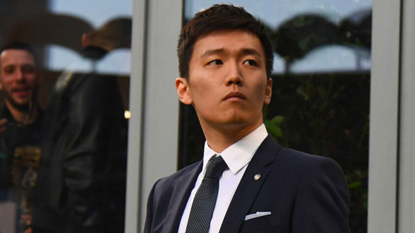 Steven Zhang, herdeiro do grupo Suning e filho do bilionário Zhang Jindong, assume o comando da Internazionale.