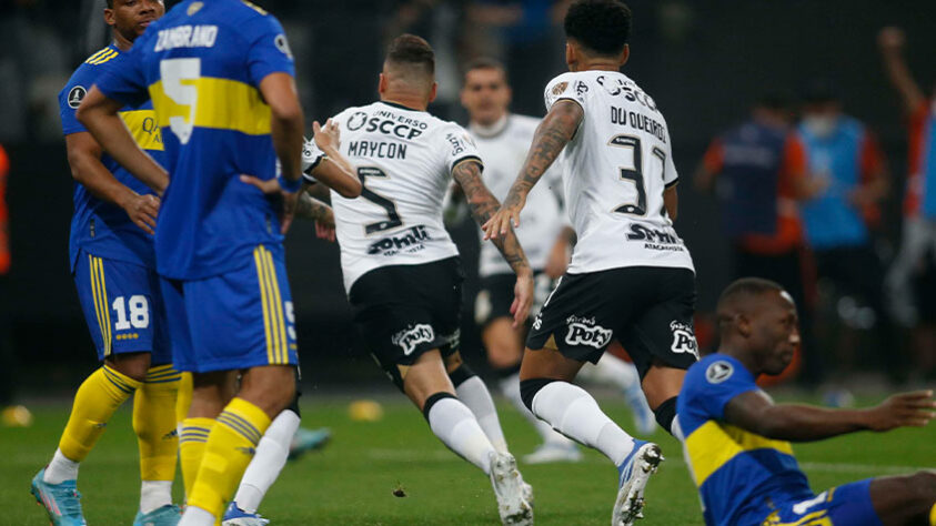 Corinthians 2 x 0 Boca Juniors - Fase de grupos, Libertadores - Público pagante: 44.313 torcedores - Renda: R$ 4.611.626,25