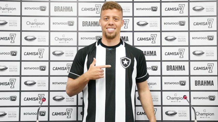 Lucas Fernandes: o camisa 18, que veio do Portimonense, é mais um reforço da Era Textor para o meio de campo. Em termos de comparação, já ganhou oportunidades com Luís Castro, mas ainda não provou que é a solução no setor de criação.