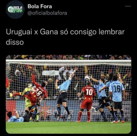 Uruguai e Gana se reencontrarão pelo "Grupo H" e os torcedores lembraram da mão de Luis Suárez contra a seleção africana, no final da prorrogação das quartas de final da Copa do Mundo de 2010.