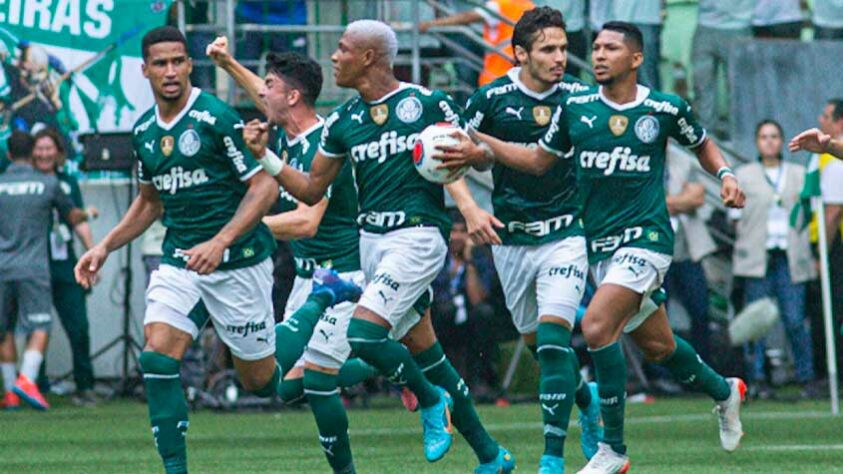 Sao Paulo, Brazil. 03rd Apr, 2022. SP - Sao Paulo - 04/03/2022 - PAULISTA  2022 FINAL, PALMEIRAS X SAO PAULO - Palmeiras players celebrate the title  of champion during the award ceremony