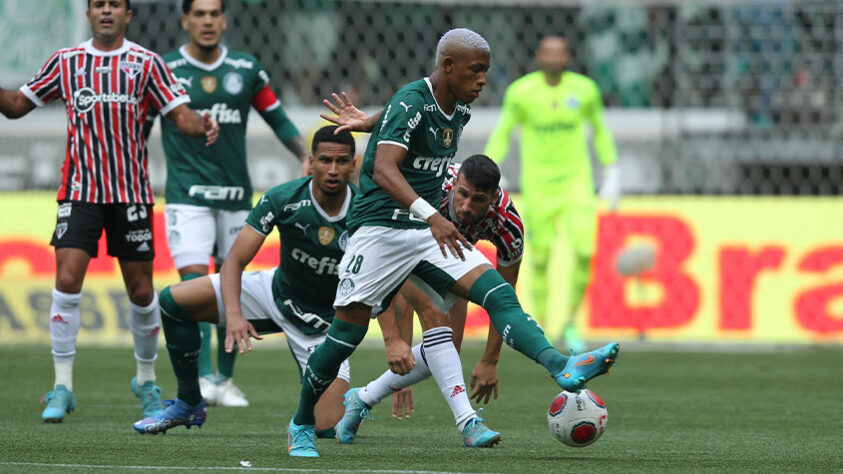 Palmeiras goleia São Paulo e conquista o Campeonato Paulista pela 24ª vez -  Jogada - Diário do Nordeste