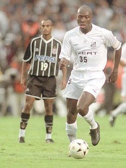 Sim, Freddy Rincón quase fechou o quarteto dos considerados grandes de São Paulo. O meio-campista também atuou no Santos de 2000 a 2001.