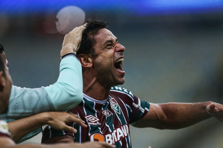 O atacante Fred se despede dos gramados neste sábado (9). Ídolo do Fluminense e um dos grandes atacantes da história do futebol brasileiro, ele recebeu diversas homenagens de grandes nomes do mundo do futebol, rivais, companheiros... Confira as saudações ao centroavante!