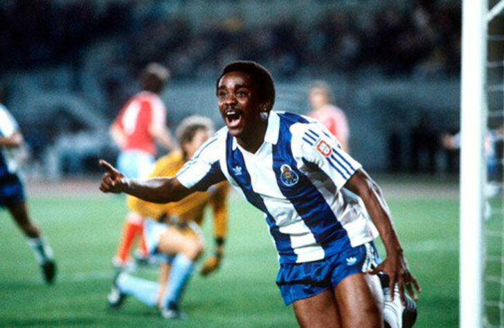 Juary (atacante): 1 título (1986/87, pelo Porto)