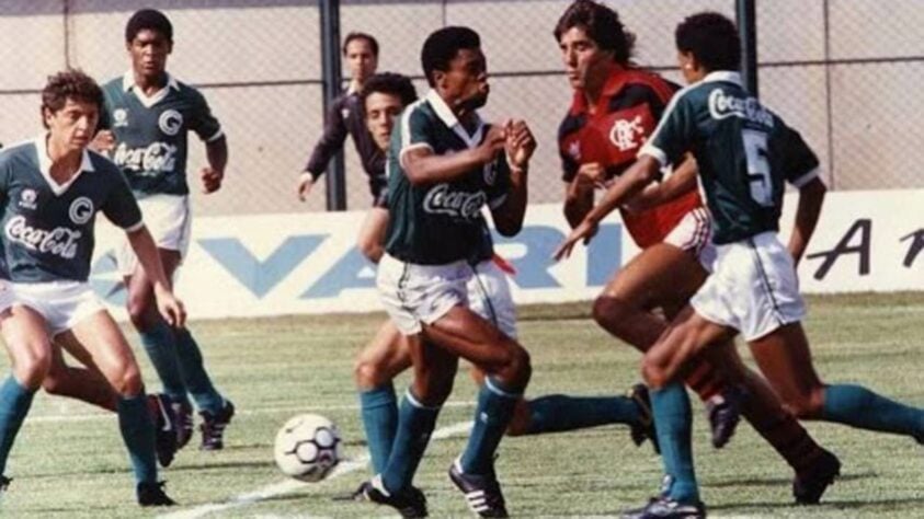 GOIÁS: foi à final em 1990, mas ficou com o vice após perder a decisão para o Flamengo.