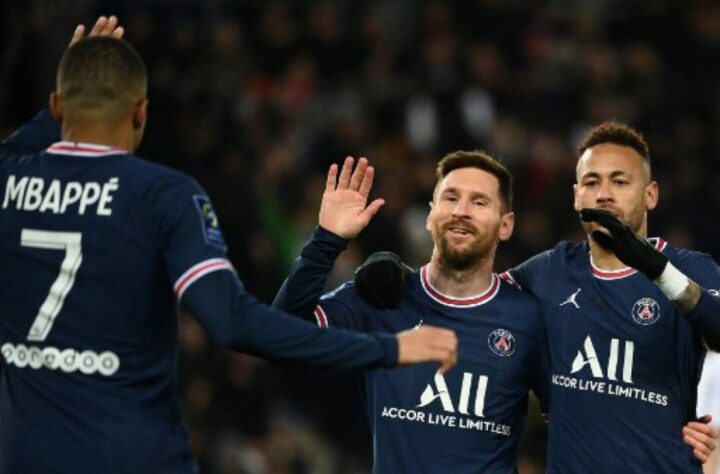 7º lugar - PSG (FRA): 1 bilhão de euros (R$ 5,1 bilhões)