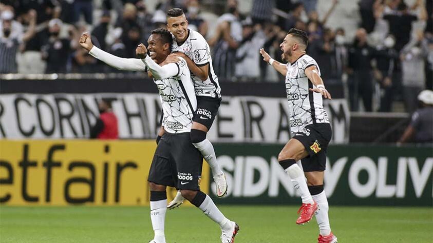 Corinthians volta à Neo Química Arena com empate.