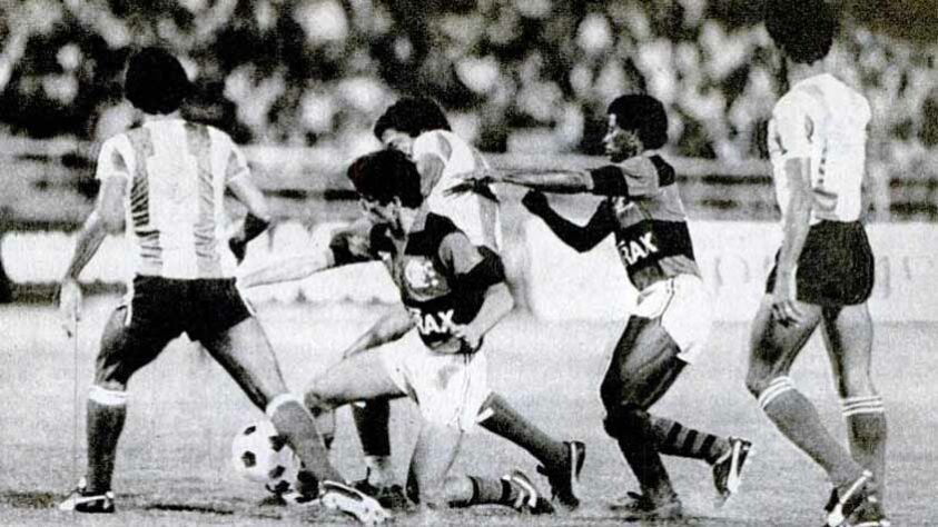 1984 - 1º Flamengo - 11 pontos / 2º América de Cali - 7 pontos / 3º Junior Barranquilla - 4 pontos / 4º Santos - 2 pontos *(vitórias valiam 2 pontos) 