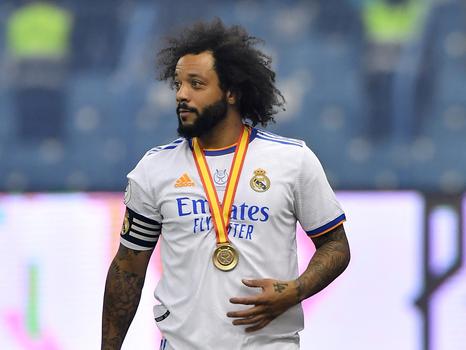 Marcelo é dono de uma vitoriosa carreira no Real Madrid. No clube Merengue, o atleta conquistou 5 Champions Leagues e seis La Ligas. Com poucos minutos em campo, o lateral se transferiu para o Olympiacos, da Grécia. Entretanto, o atleta atuou em pouquíssimos jogos, sofreu com lesões e está livre para assinar contrato com um novo time. 