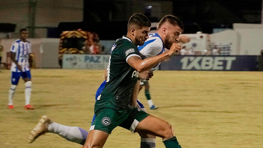 7º - Pedro Raul, atacante do Goiás. Gols no ano: 9.