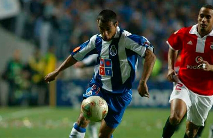 Maciel (atacante): 1 título (2003/04, pelo Porto)