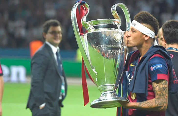 Neymar (atacante / Brasil) - Libertadores: Santos (2011) / Champions: Barcelona (2014-15)