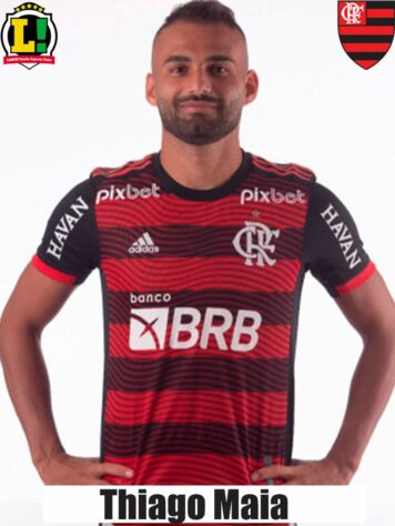 THIAGO MAIA - 6,0- Principal ladrão de bolas do jogo, com cinco desarmes, foi bem na proteção da área do Flamengo, mas sofreu para fazer a cobertura pelo lado direito de defesa do Rubro-Negro.