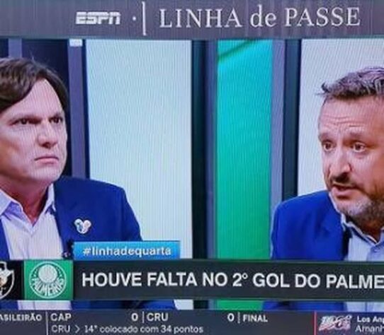 Em 2019, no programa "Linha de Passe, da ESPN, Mauro Cezar Pereira e Gian Oddi discutiram sobre uma possível irregularidade no gol da vitória do Palmeiras por 2 a 1 sobre o Vasco. Gian entendeu que o gol foi legal; já Mauro entende que houve falta de Luiz Adriano. Oddi, então, reclamou da "certeza" que o colega tem de todos os lances. Mauro disse que ele "não tem coragem de afirmar", sendo rebatido por Gian, que o chamou de "machão" e "representante de torcida". A discussão continuou por um longo tempo, mas a situação foi contornada posteriormente, com direito a vídeo juntos. 