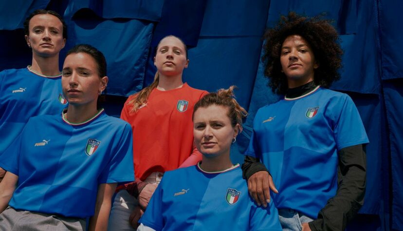 GALERIA: Veja fotos da nova camisa 1 da Itália