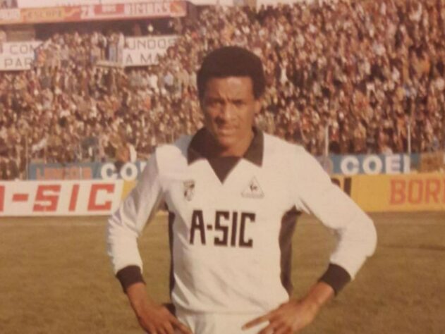 Paulo Ricardo (atacante): 1 título (1986/87, pelo Porto)