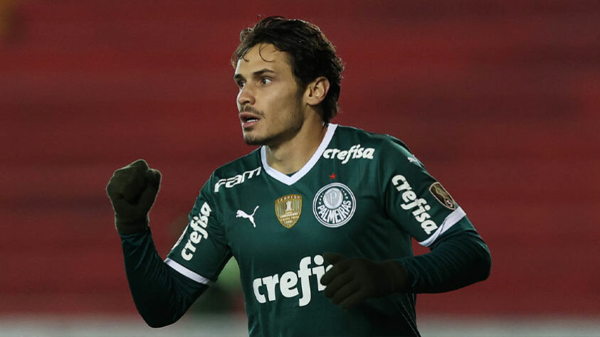 7º - Raphael Veiga (27 anos) - posição: meia-atacante - Clube: Palmeiras - Valor de mercado: 10 milhões de euros (R$ 66,4 milhões)