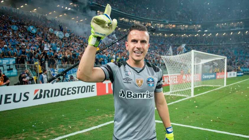 (Bônus) O goleiro Marcelo Grohe, de 35 anos, estava entre os relacionados para a partida, mas ficou no banco de reservas. Atualmente está no Al-Ittihad.