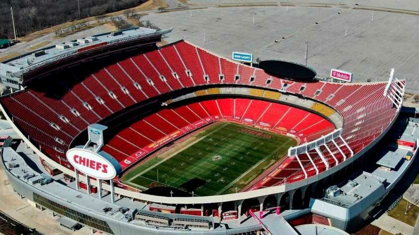 Kansas City - Arrowhead Stadium - Estádio do Kansas City Chiefs, da NFL, o local foi inaugurado há 50 anos e tem capacidade para 76.416 pessoas.