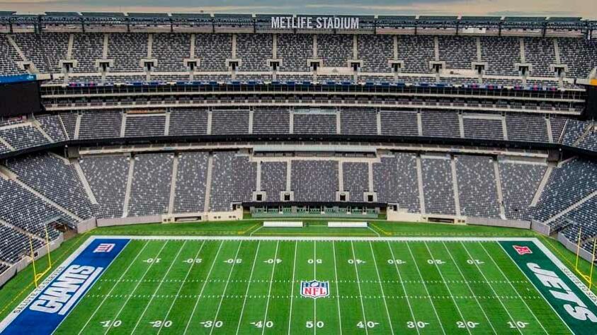 Nova York/Nova Jersey - MetLife Stadium - Estádio do New York Giants e New York Jets, o local foi inaugurado em 2010, com capacidade para 82.500 pessoas e tem gramado artificial.