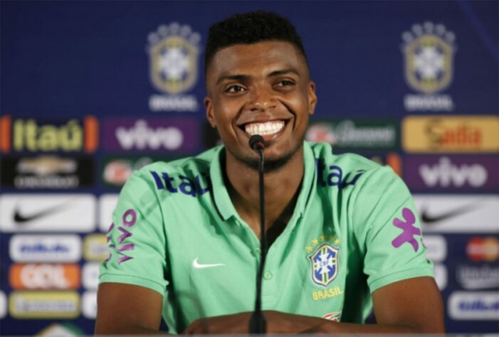 JEMERSON (Z, Atlético-MG) - Tem convocação pela Seleção Brasileira sob o comando do Tite e pode ser um jogador de referência da defesa.