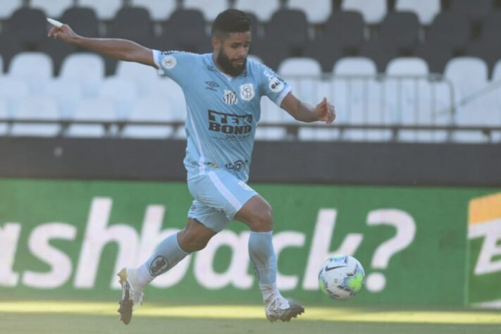 ESQUENTOU - O São Paulo deseja contratar John e Felipe Jonathan, ambos do Santos. Visando contar com o goleiro e o lateral-esquerdo a partir de 2023, a diretoria do clube estuda alternativas para realizar uma troca com o rival. Porém, um jogador não será envolvido: Patrick, atleta desejado pelo Peixe. Liziero, Luan ou Nikão podem entrar o negócio.