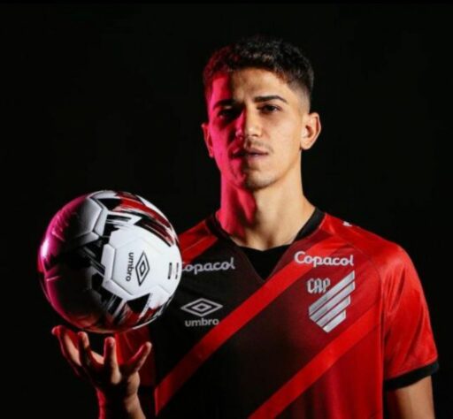 Vitor Bueno: meia - Athletico Paranaense - 27 anos - contrato até dezembro de 2024 - valor de mercado: 1,3 milhões de euros (R$ 6,7 milhões)