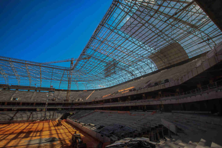 A Arena MRV terá dois telões de 144m², cujas estruturam pesam 18 toneladas.