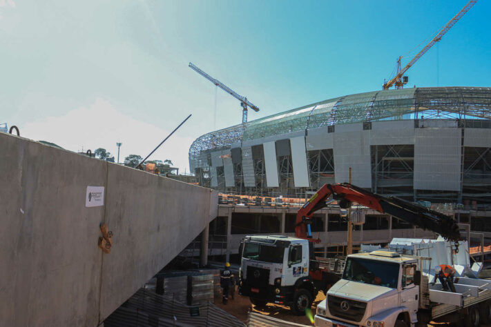 A Arena MRV tem previsão de conclusão para outubro de 2022, podendo ser entregue até o fim do ano.