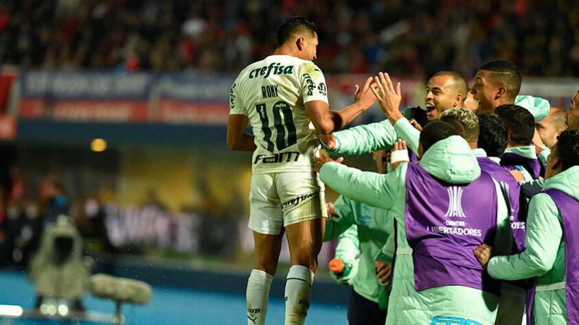 O Palmeiras venceu o Cerro Porteño por 3 a 0, no General Pablo Rojas, no Paraguai, em duelo válido pelo jogo de ida das oitavas da Libertadores. Rony foi o autor de dois gols e, mais uma vez, se destacou na competição que demonstra mais afinidade. Confira todas as atuações. (por Julia Mazarin)