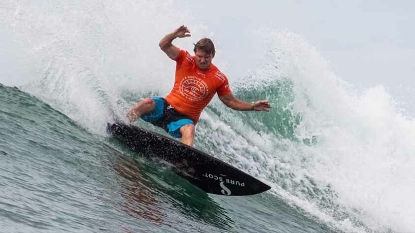 1981 – Cheyne Horan (AUS) - Local: Praia do Arpoador, Rio de Janeiro (RJ)