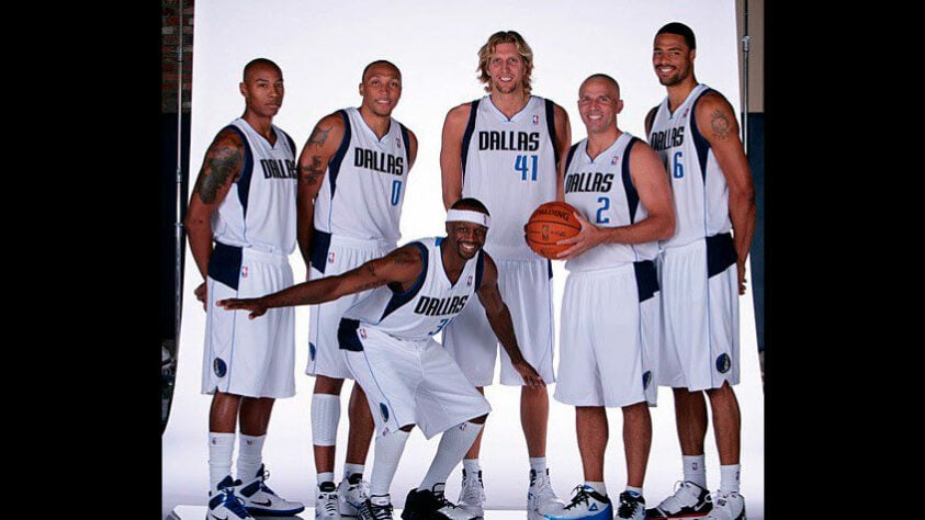 Dallas Mavericks: 1 título - 2011 