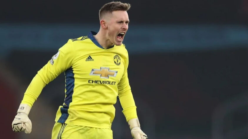 ESQUENTOU - Conforme aponta Fabrizio Romano, Dean Henderson será emprestado pelo Manchester United. O jogador deve ir para o Nottingham Forest, por uma temporada, sem opção de compra.